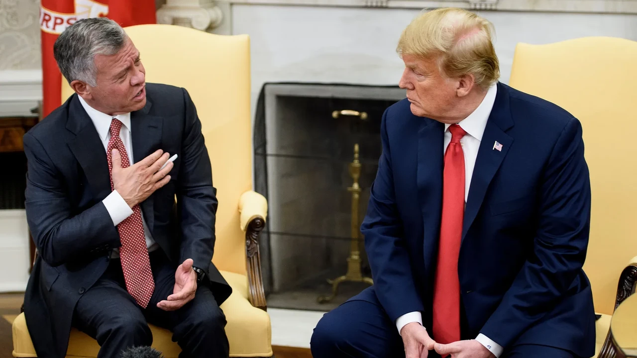 Photo shows Jordan's King Abdullah II speaking with U.S. President Donald Trump.