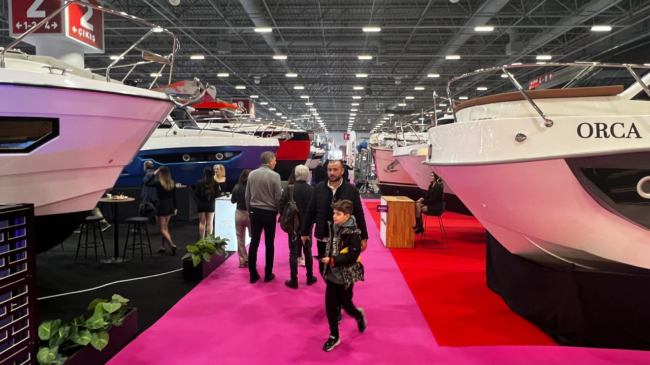 Photo shows visitors explore luxury vessels at the Bosphorus Boat Show in Istanbul, where more than 300 boats were displayed during the week-long exhibition that attracted 41,000 maritime enthusiasts