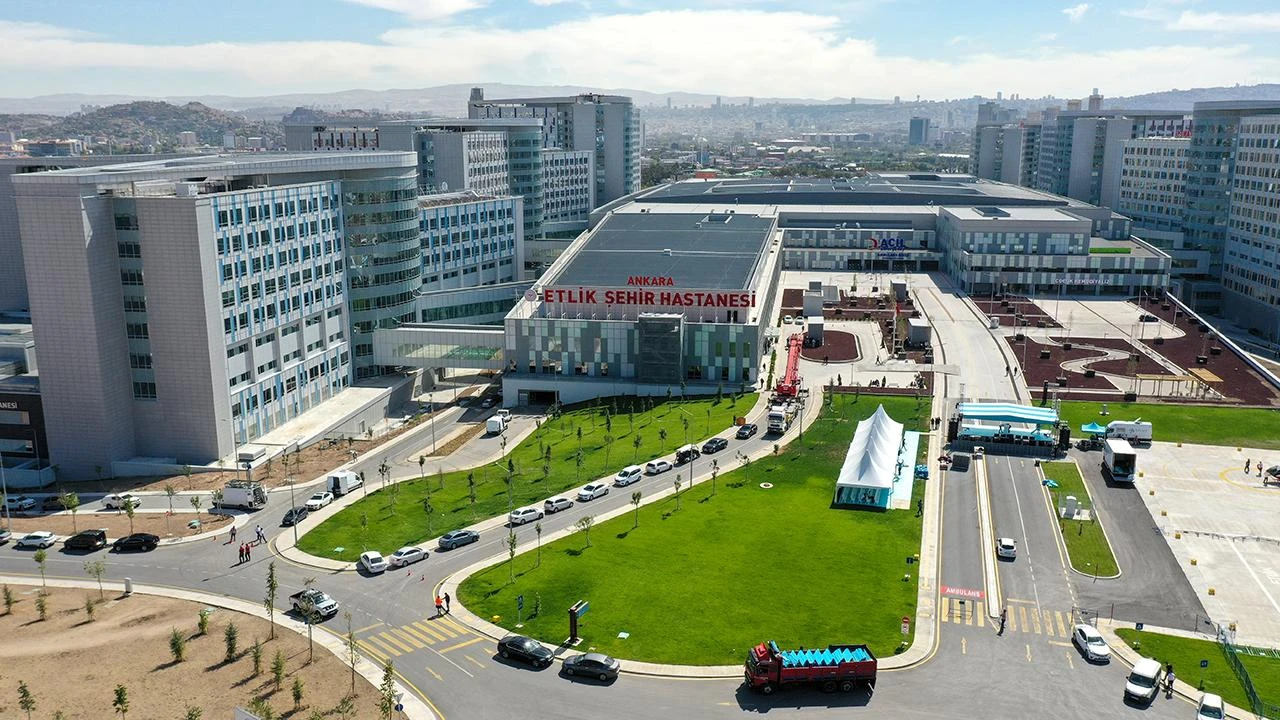 Italian construction firm Astaldi withdraws from Türkiye’s largest hospital