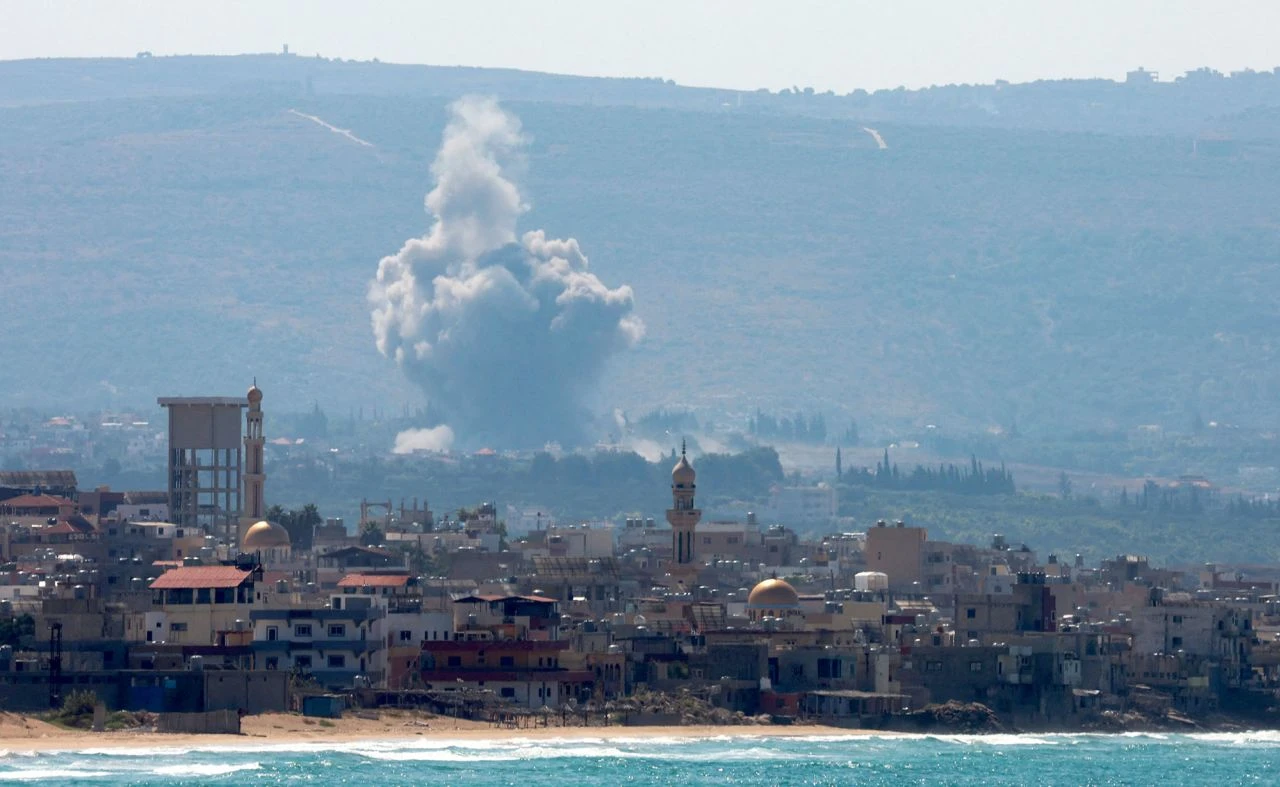 Israeli army announces dropping over 2,000 bombs on Lebanon