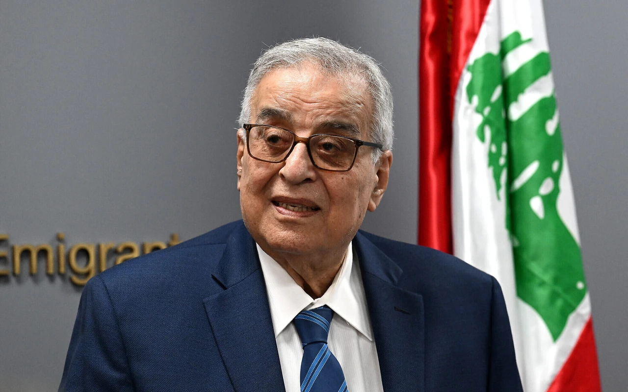 Lebanese FM hopes for cease-fire with Israel to begin on Nov. 26 evening