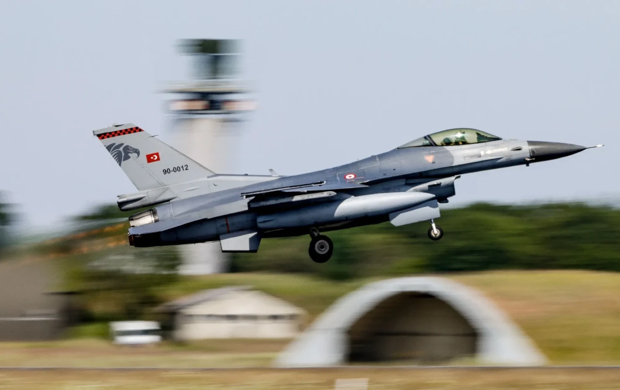 Türkiye reduces $23B F-16 deal with US