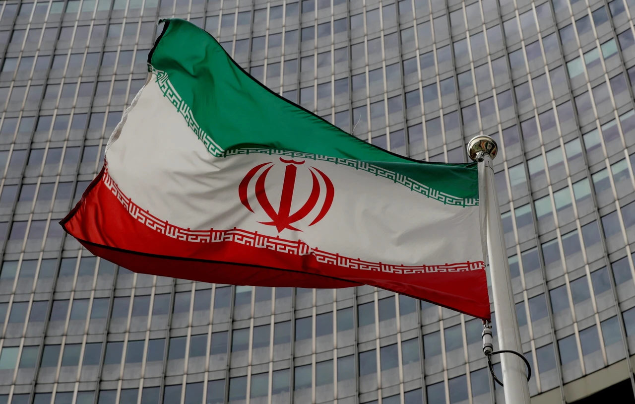 Iran arrests 12 accused of spying for Israel