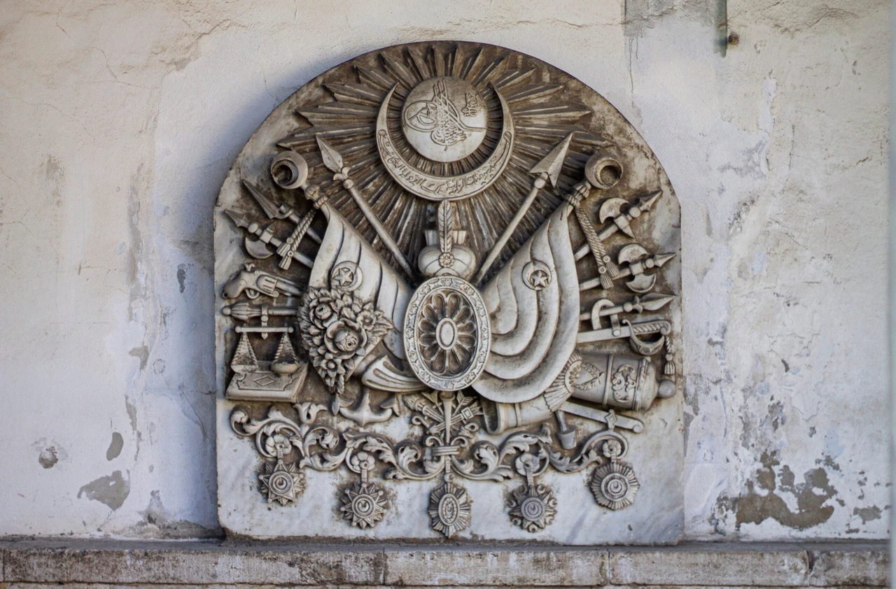 Queen Victoria’s secret role in Ottoman Coat of Arms