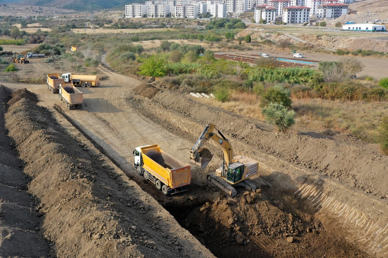 Work continues on Chinese auto giant BYD factory in Türkiye