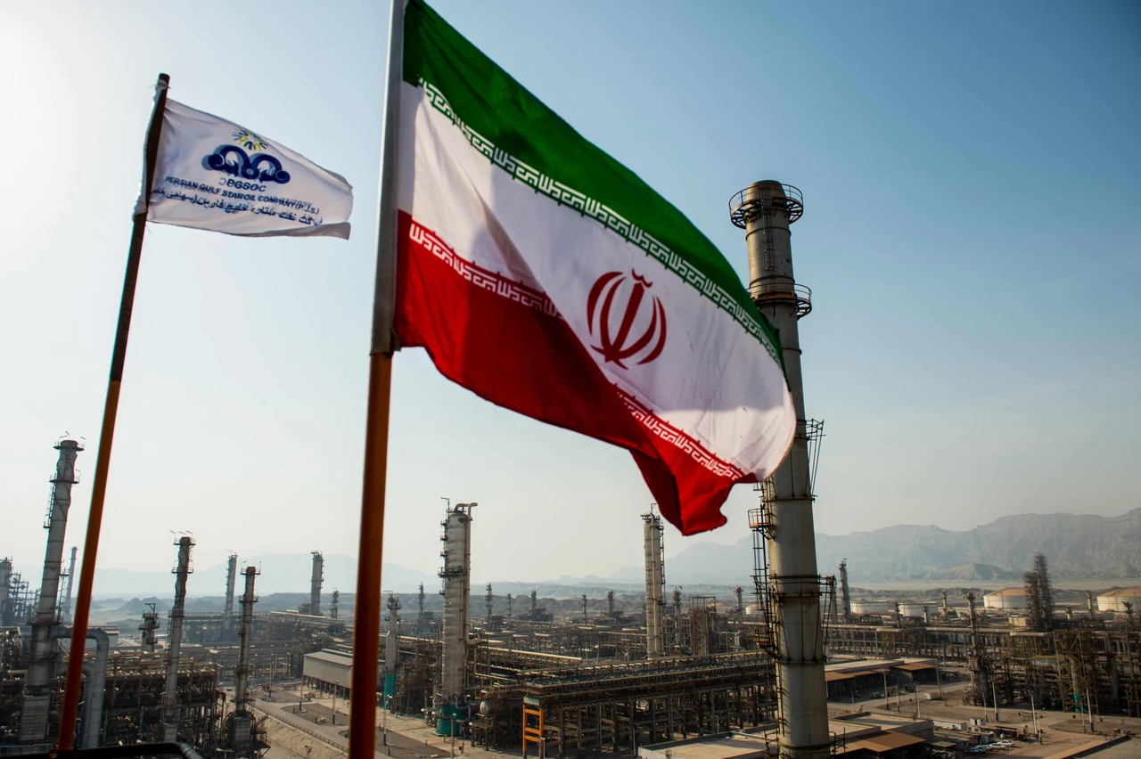 US expands sanctions on Iran's oil sector after Israel missile attack