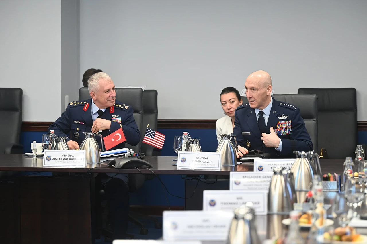 General Ziya Cemal Kadioglu meets with US Air Force Commander David W. Allvin