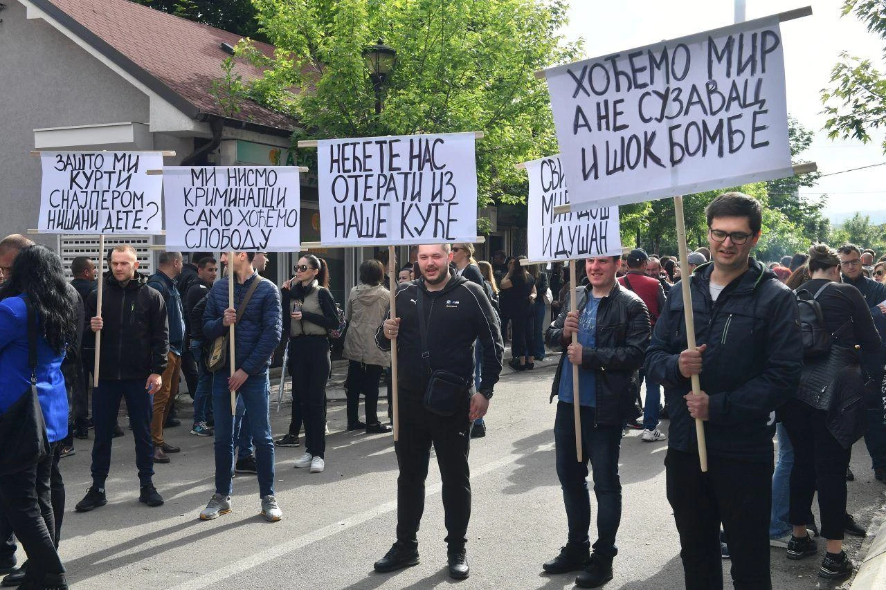 Kosovo's population declines amid census boycott