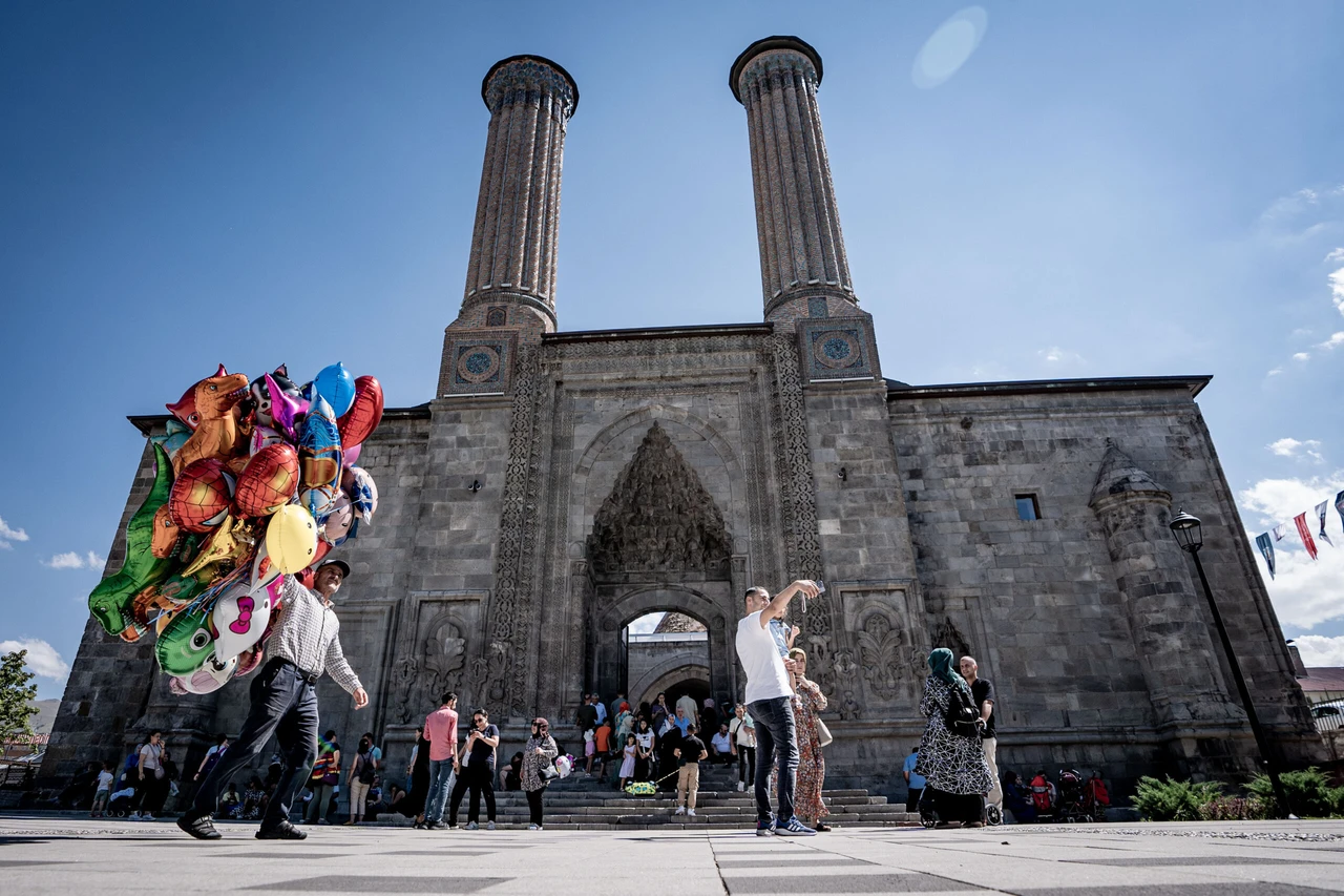 Erzurum's historical gem Twin Minaret Madrassa experiences high visitor traffic