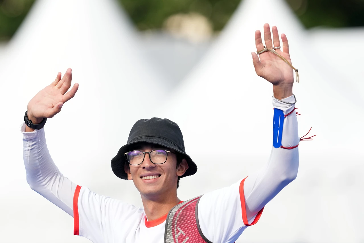 Turkish archer Mete Gazoz's epic comeback at Paris 2024 Olympics