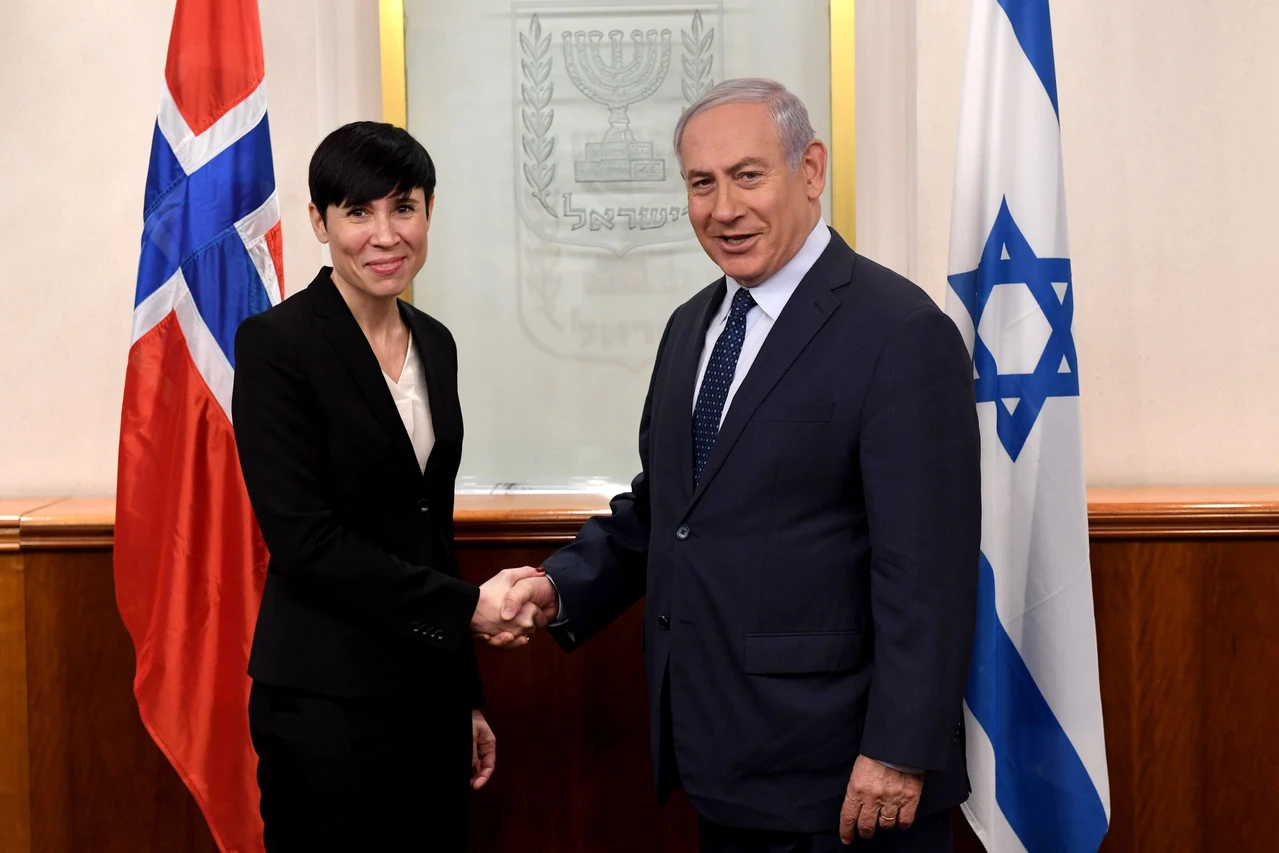 Israel revokes diplomatic status of Norwegian envoys