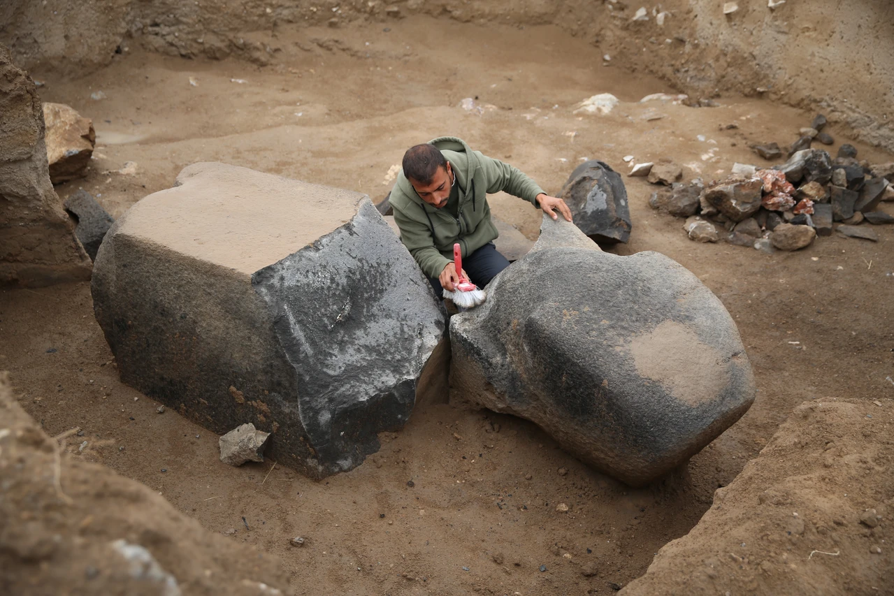 In the Tusba district of Van, an approximately one-ton basalt statue from the Urartian period was uncovered during archaeological excavations conducted last year. Türkiye, October 30, 2024. (AA Photo)