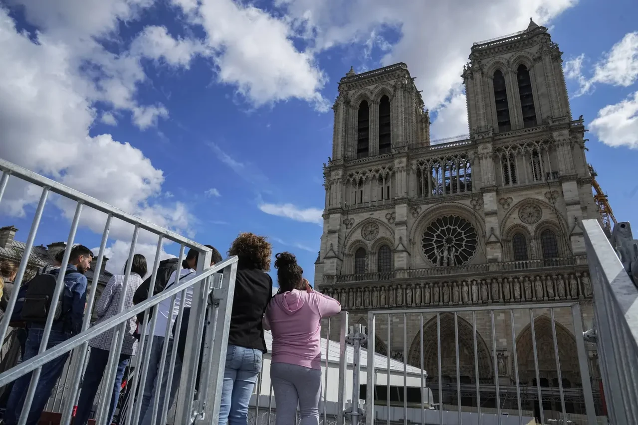 French government proposes entrance fee for tourists visiting Notre Dame Cathedral