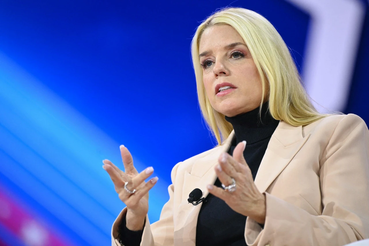 Trump picks Pam Bondi for attorney general role as Gaetz bows out 2 Trump picks Pam Bondi for attorney general role as Gaetz bows out
