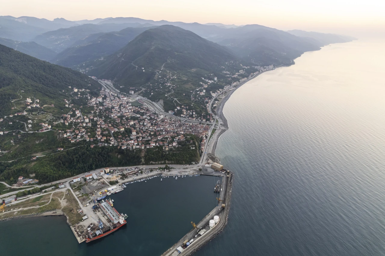 Türkiye chopper tours, part I - Black Sea's Istanbul to Trabzon