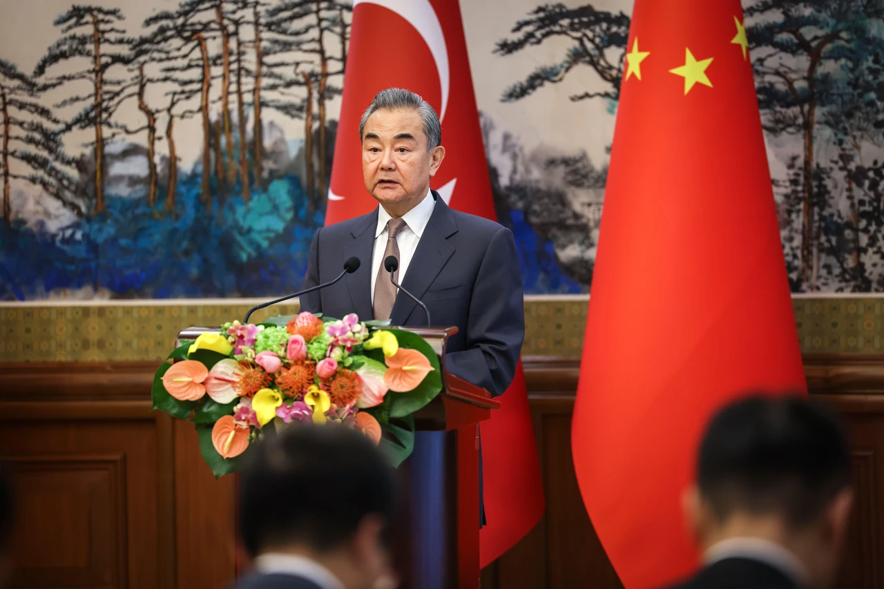 China calls for unity with Türkiye against hegemony, power politics