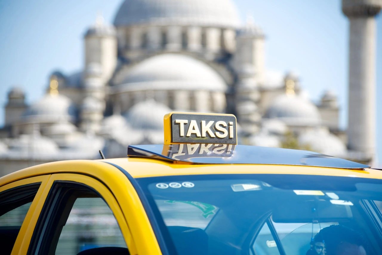 Istanbul gears up for taxi revolution, but will traffic woes hold it back?