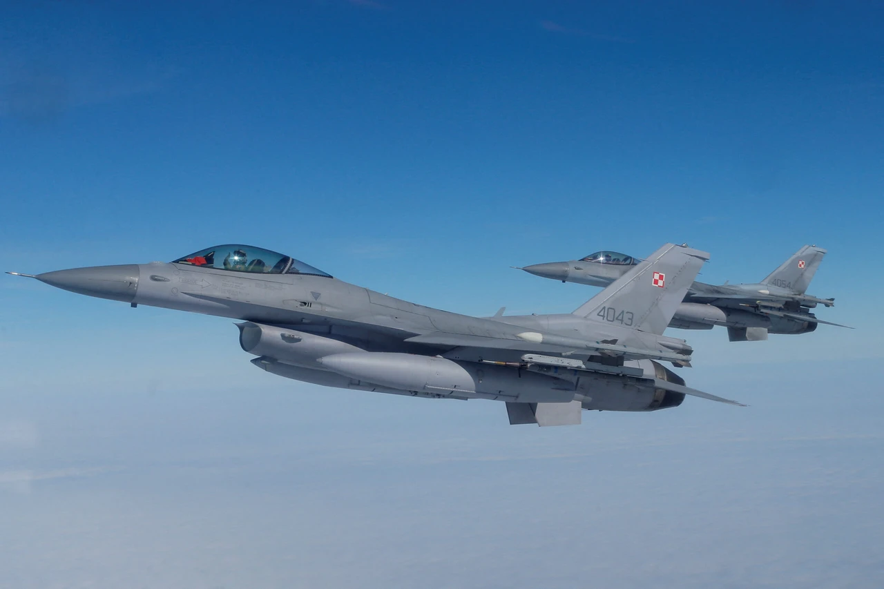 No German fighter jets for Ukraine despite calls amid European, US commitments