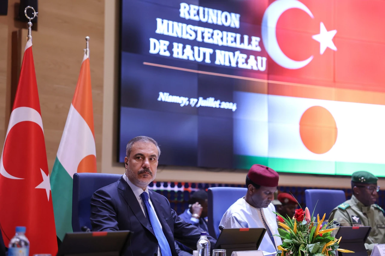 Turkish FM Fidan engages in high-level talks in Niger