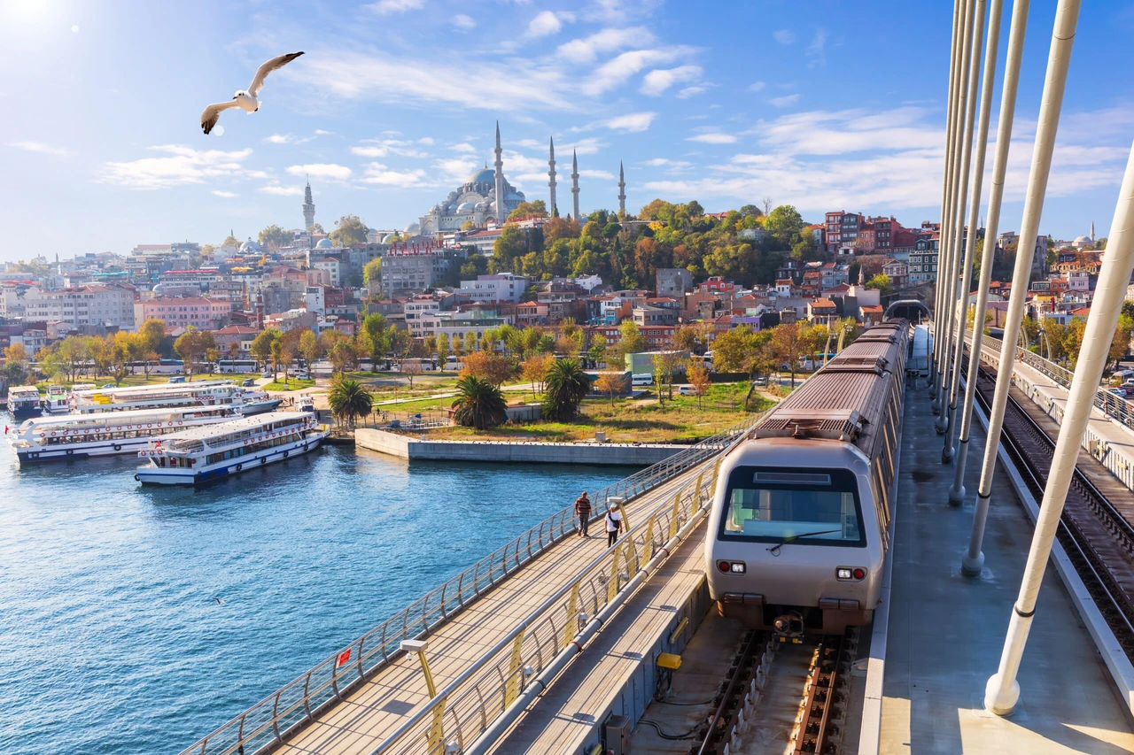 Enjoy free transportation in Istanbul, Izmir, Ankara on July 15