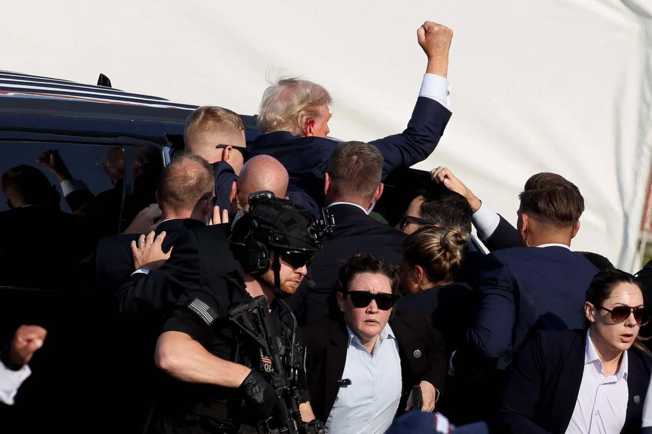 Secret Service vows cooperation after assassination attempt on Trump