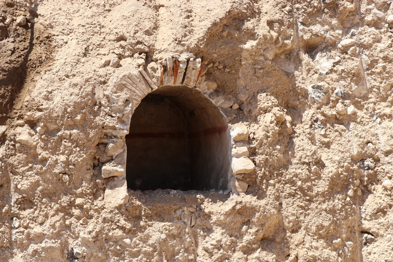 Ancient Roman tombs uncovered in Amasya: Skeletons from 2,000 years ago discovered