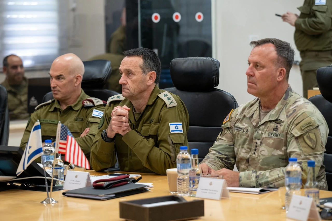 CENTCOM Chief in Israel to counter potential Iranian threats