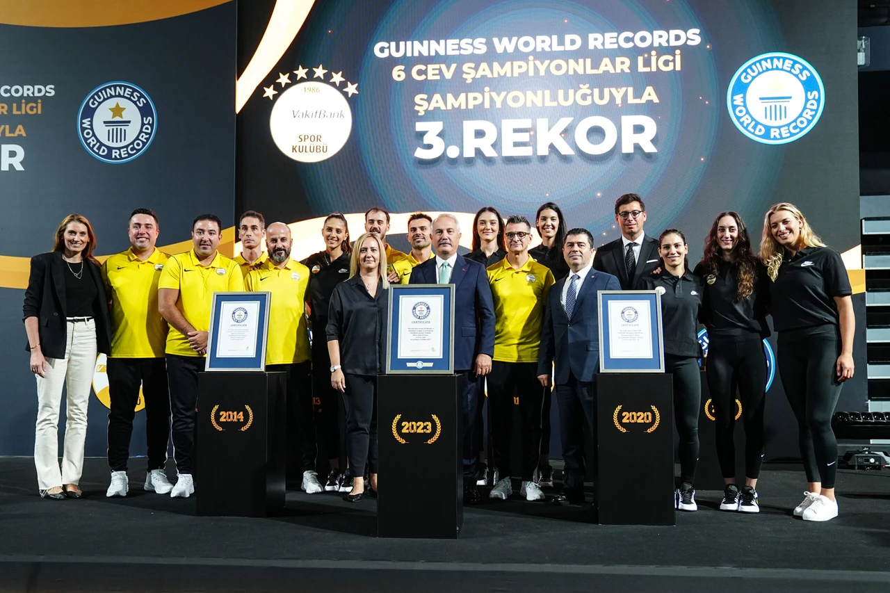 Turkish volleyball team enters Guinness World Records for 3rd time