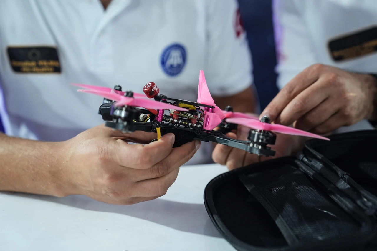 Turkish pilots excel at the Türkiye Drone Race in Istanbul