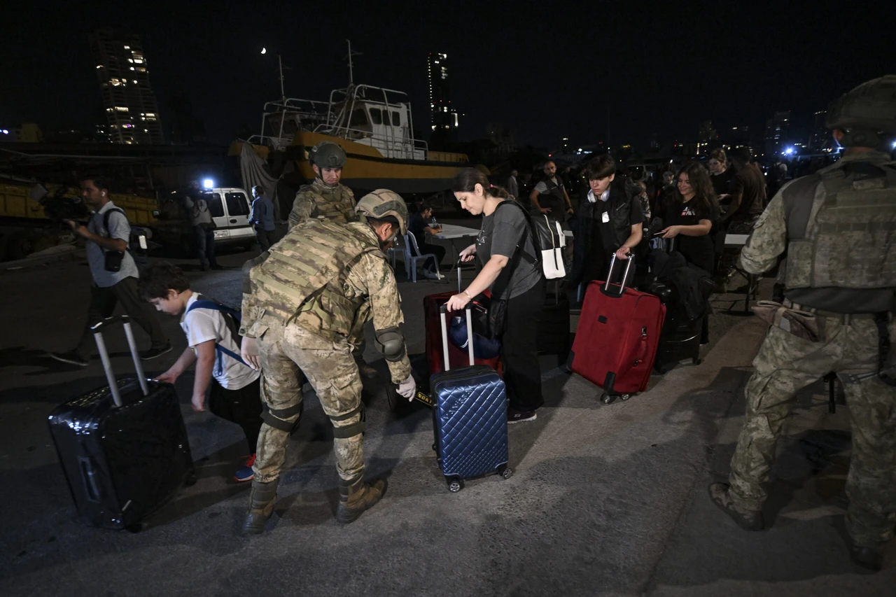 Türkiye's global rescue efforts: Over 115,000 evacuated from crisis zones across 3 continents