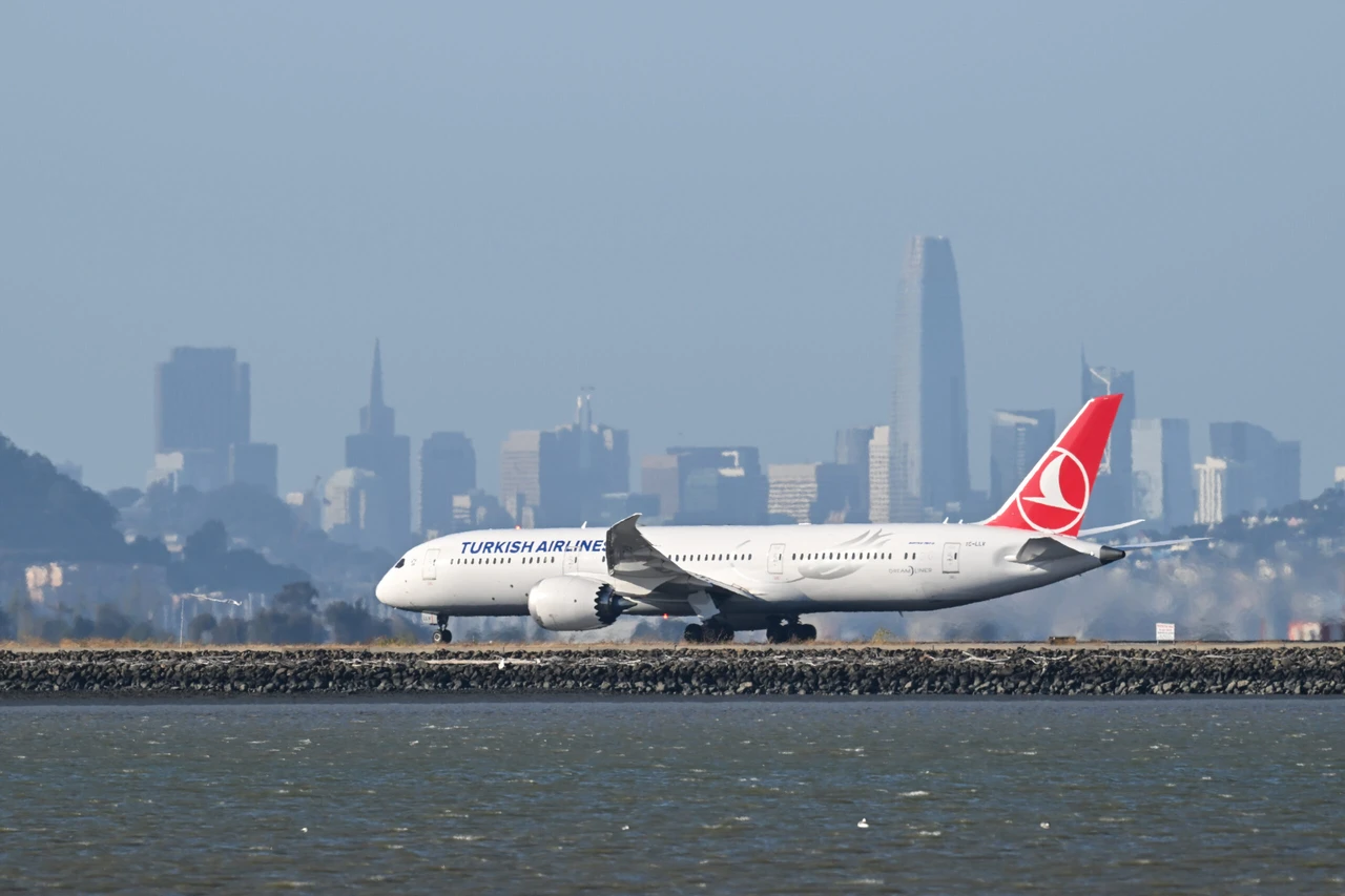 A Turkish Airlines plane takeoff