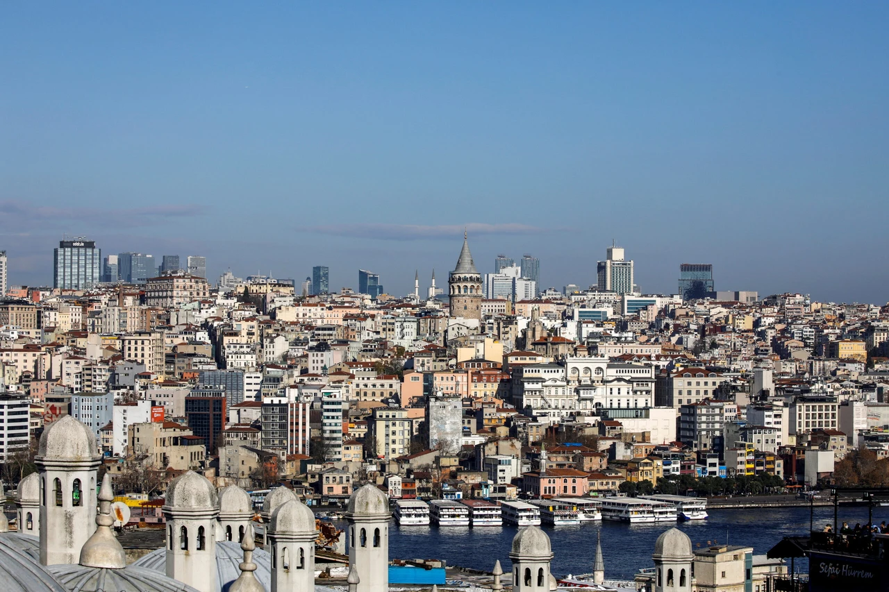 House sales to foreigners plummet, Russians remain market leaders in Türkiye