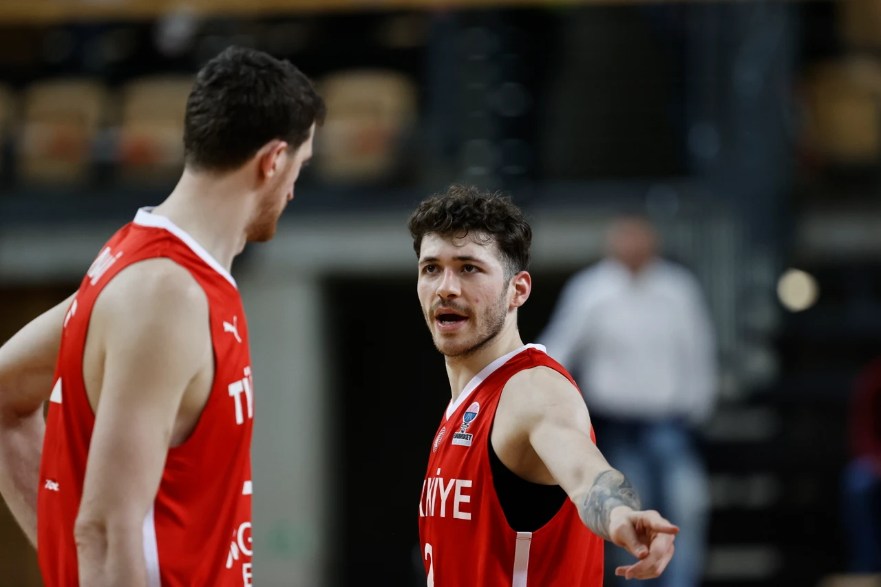Türkiye qualifies for 2025 EuroBasket after hardfought 8176 victory