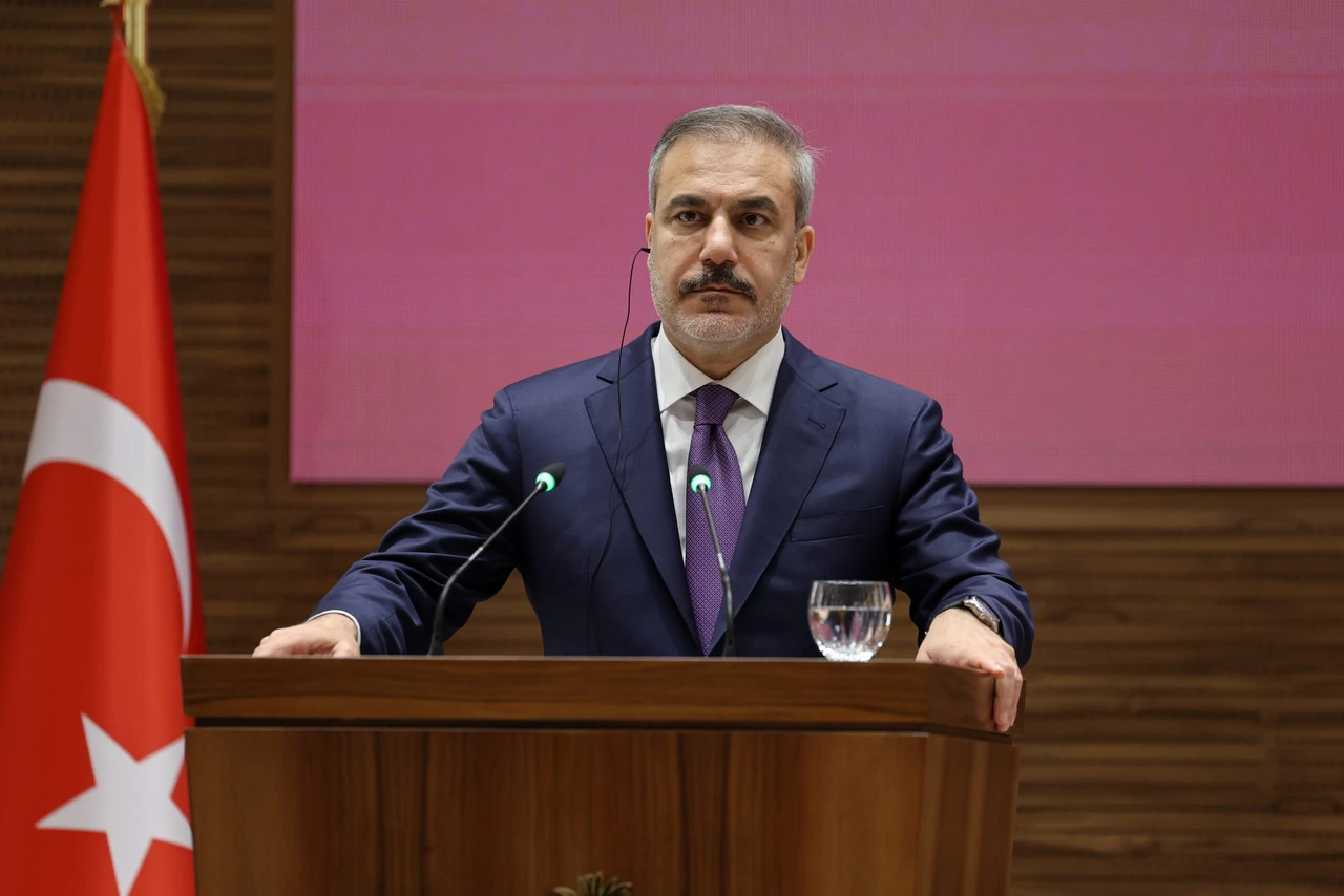 Hakan Fidan speaking