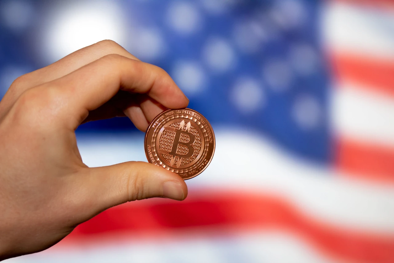 Bitcoin and US flag