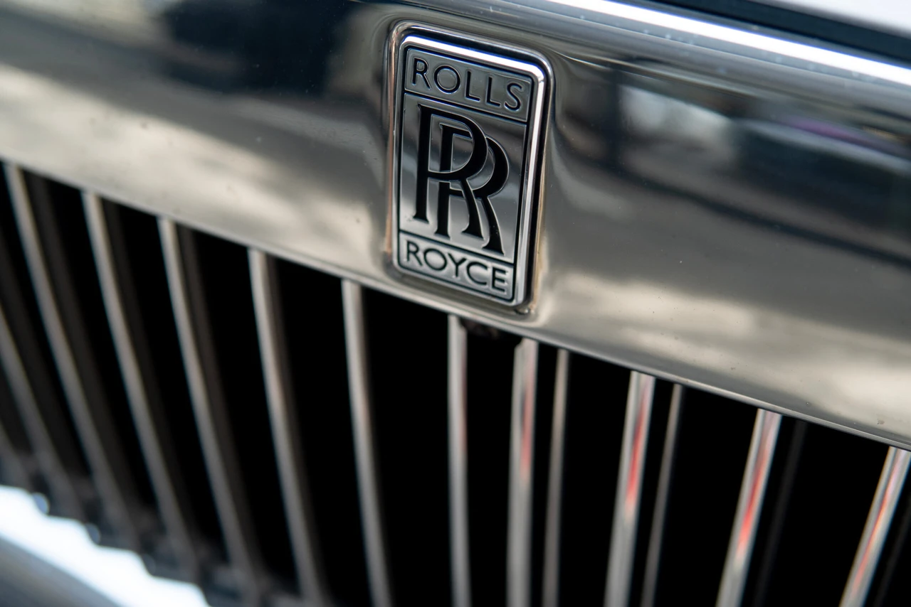 British Rolls-Royce hits third-highest annual sales record in 2024 2 The front end of a Rolls-Royce car