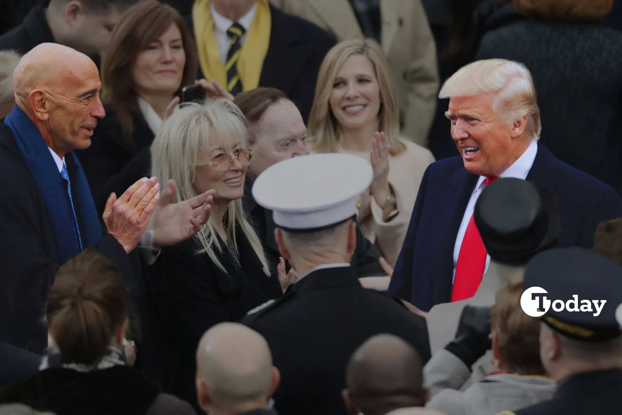 tom barrack con trump