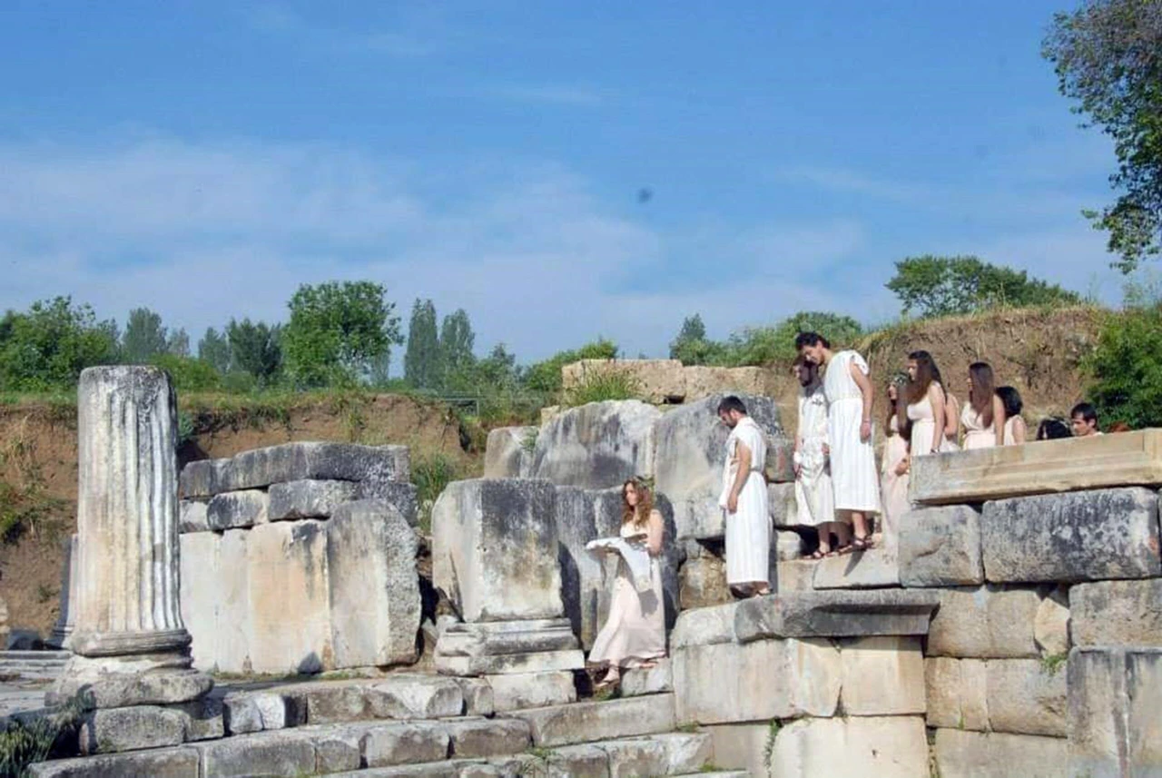 key-carrying ceremony, Stratonikeia, Lagina