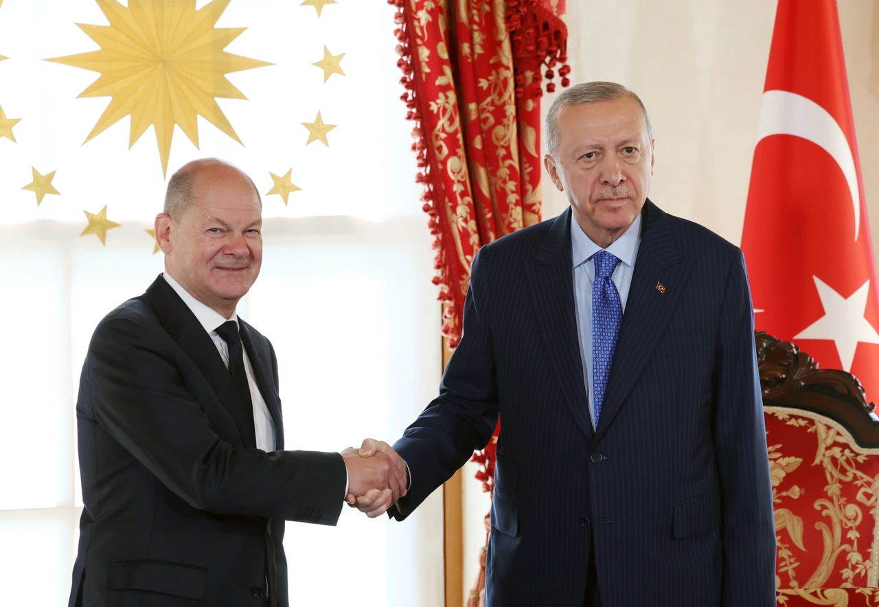 Germany's Scholz signals closer defense cooperation with Türkiye