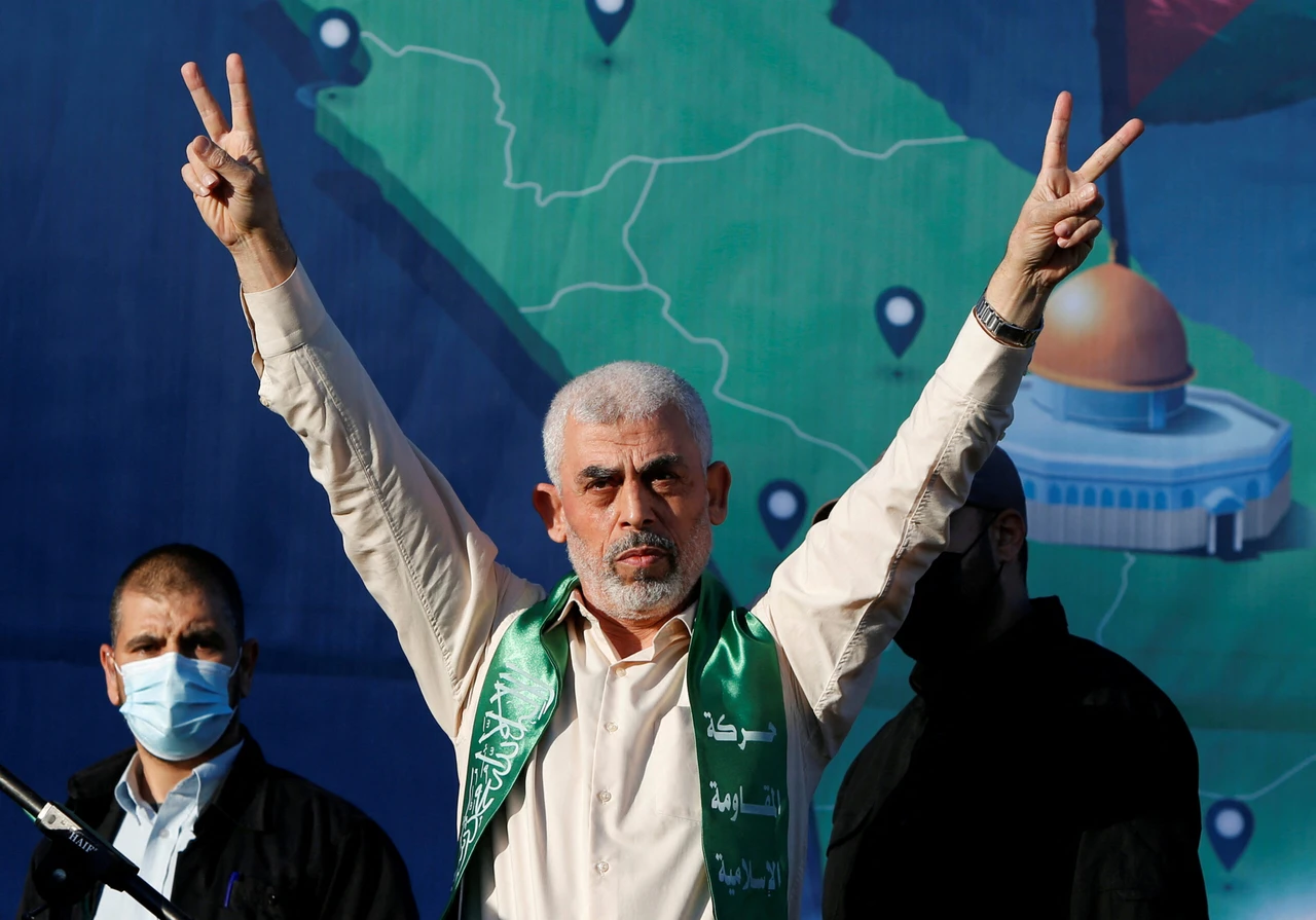 Hamas appoints Yahya Sinwar as leader, signaling shift toward Iran