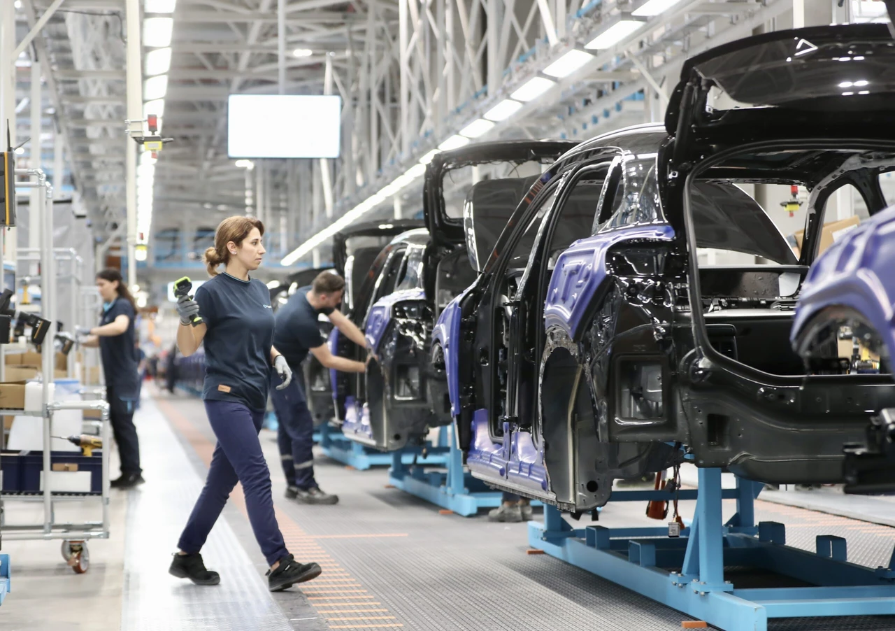 Automotive production in Türkiye falls by nearly 27% in August