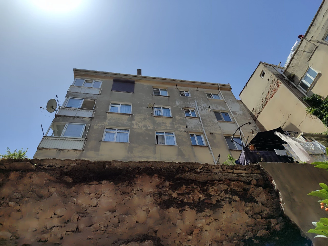 Retaining wall collapse