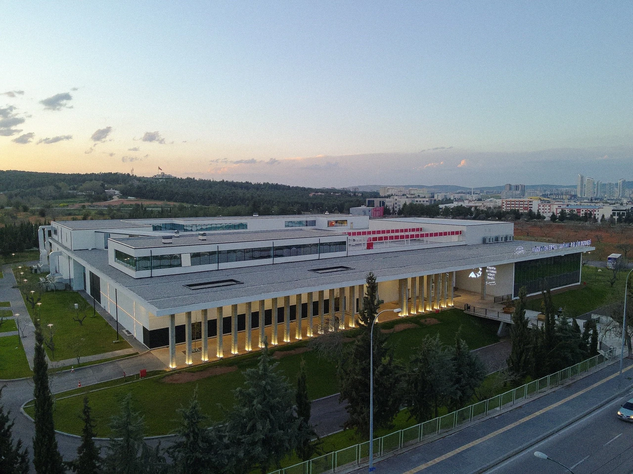 Gaziantep’s Muzeyyen Erkul Science Center hosts astronomy festival