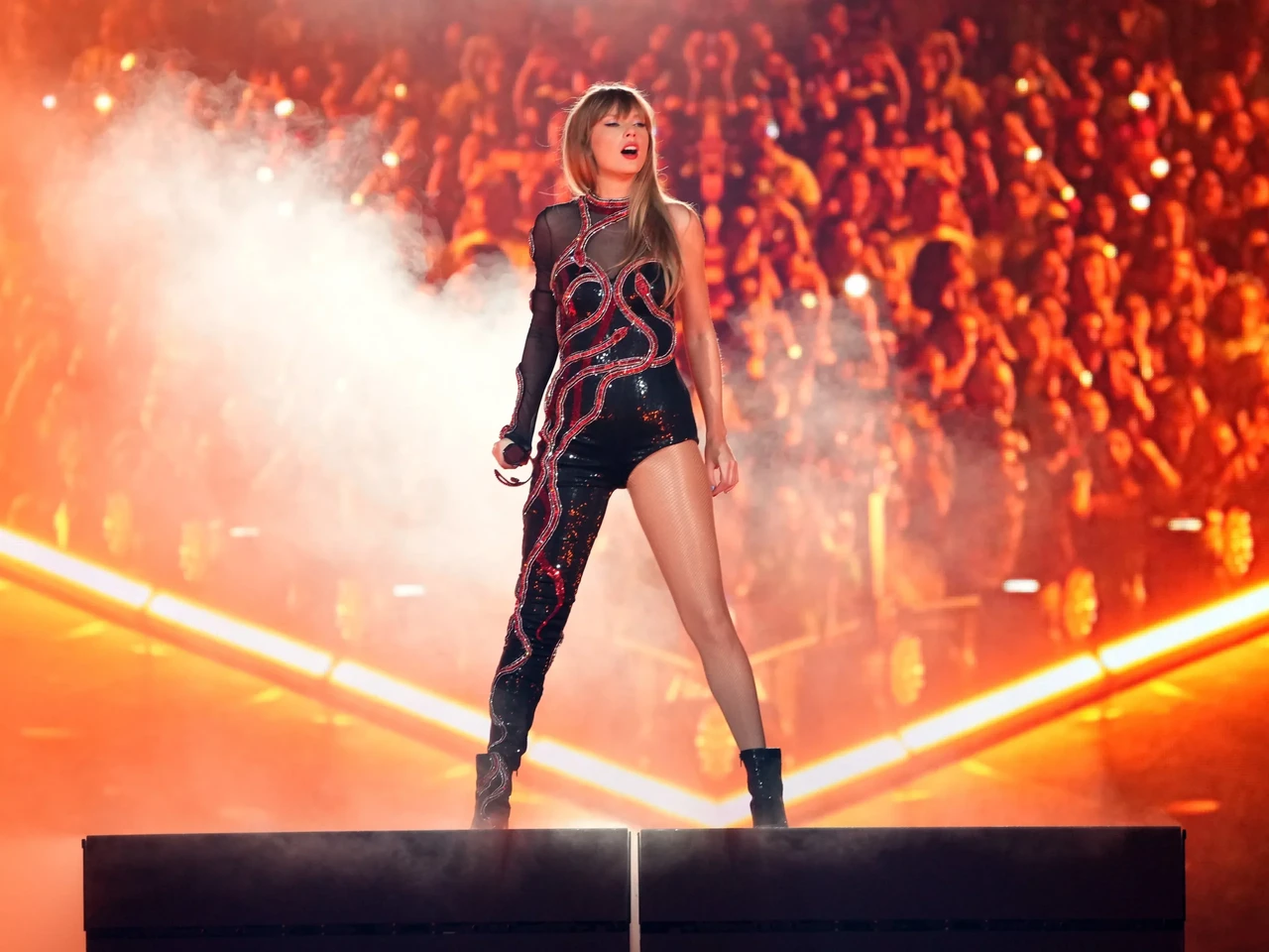 Taylor Swift cancels Vienna concerts after 2 arrested in terror plot