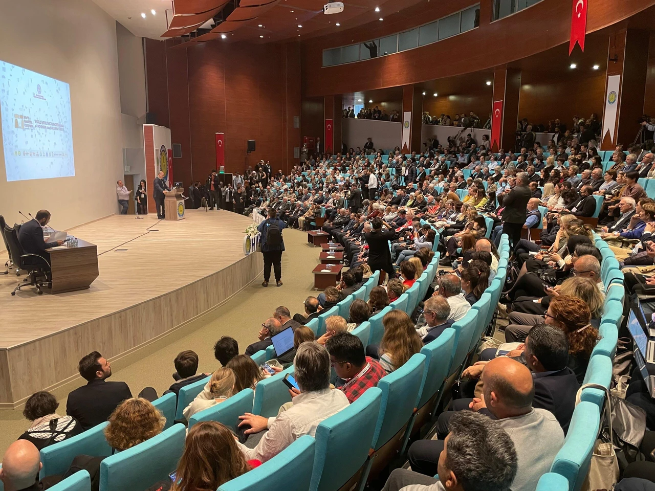 Türkiye hosts world’s leading Neolithic minds in Sanliurfa