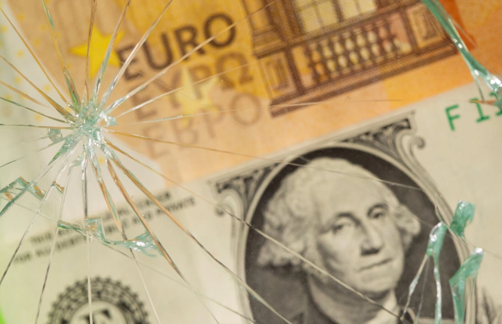 Forex frenzy: Euro climbs to 38.13 TL, dollar at 34.00 TL – Türkiye Today