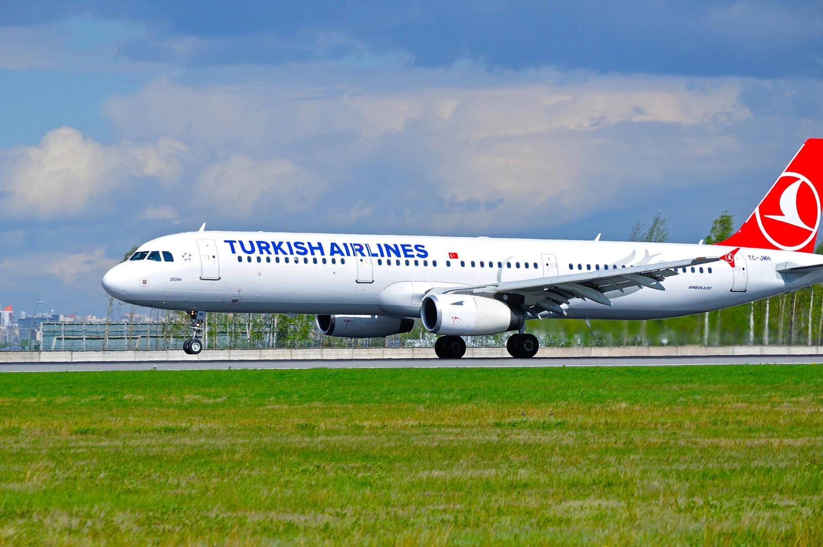Turkish Airlines targets 1M Japanese tourists for Türkiye by 2033 – Türkiye Today