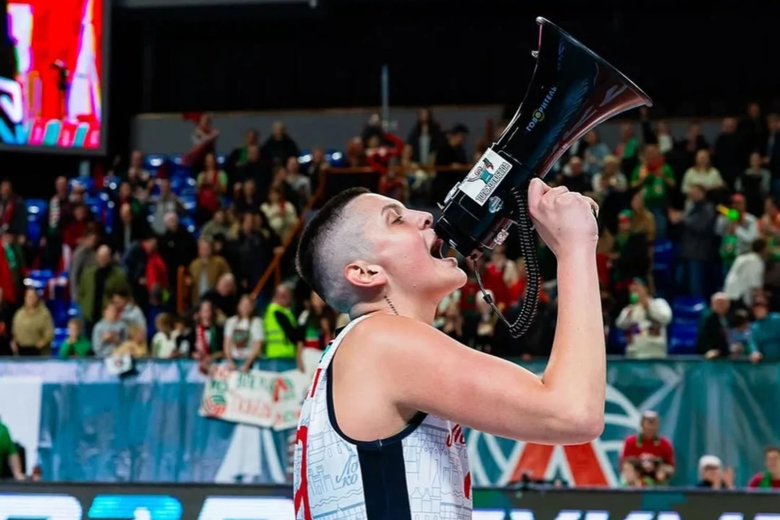 Volleyball star Ebrar Karakurt scores 27 points amid Türkiye return rumors – Türkiye Today