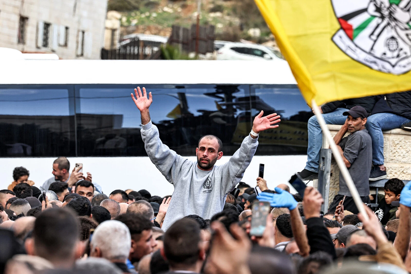 Hamas Delays Release Amid Ongoing Middle East Turmoil