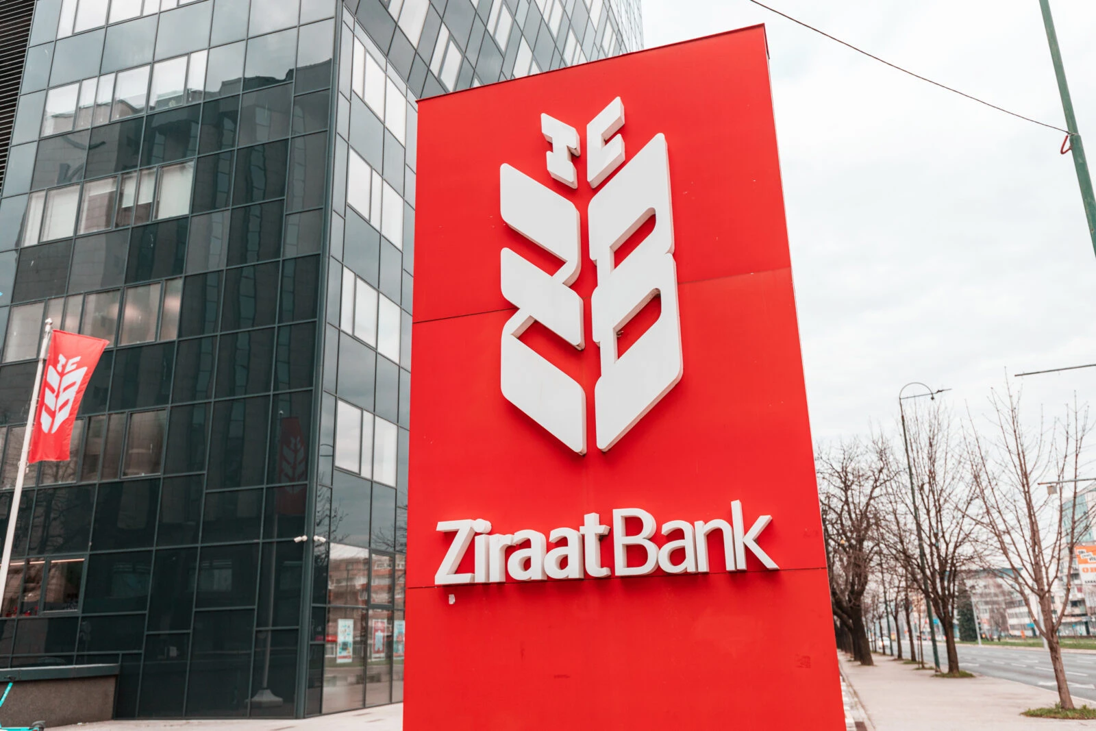 Turkish Ziraat Bank inaugurates its first branch in Algeria – Türkiye Today